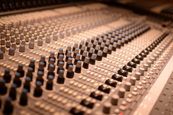 How to become a better music producer